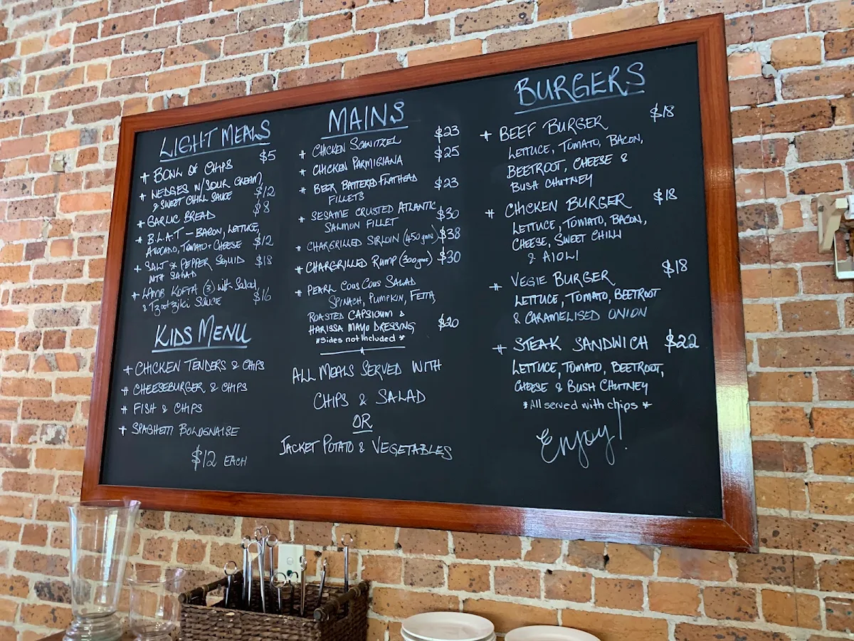 Menu, Moss Vale Hotel