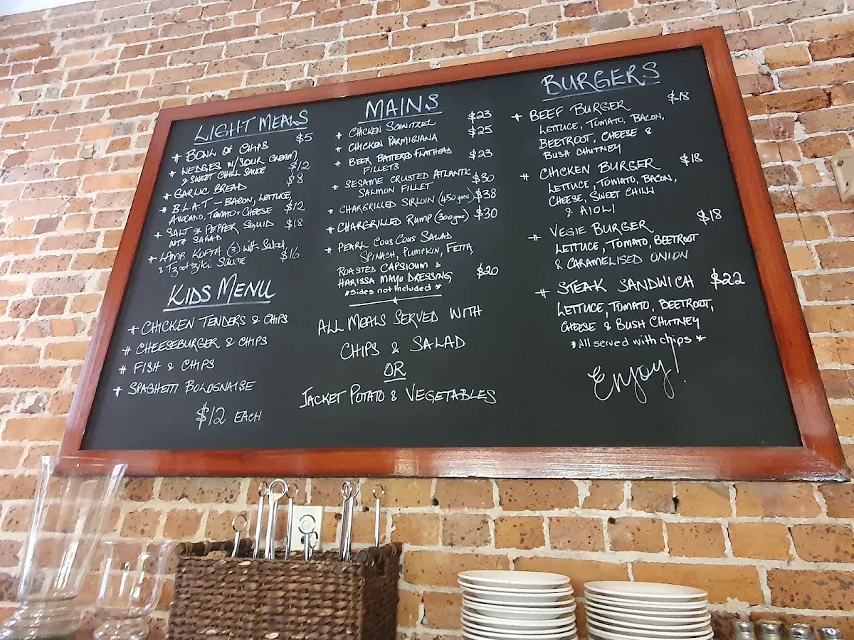 Menu, Moss Vale Hotel