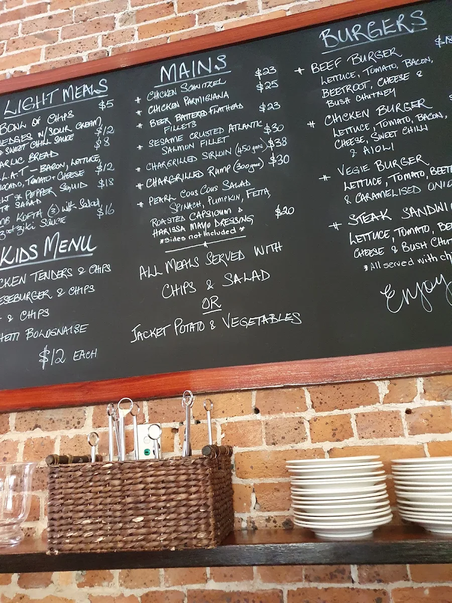 Menu, Moss Vale Hotel
