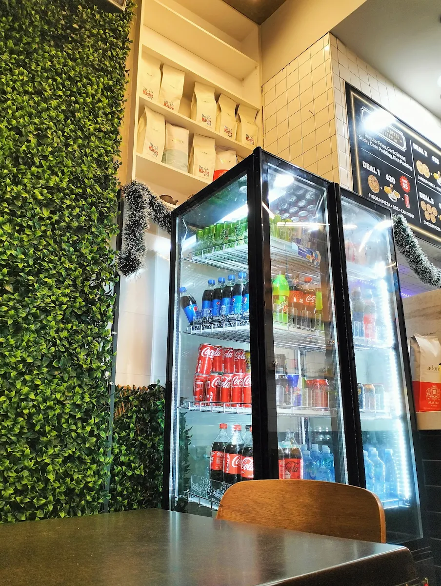 Vibe, Navi’s pizza pasta parramatta