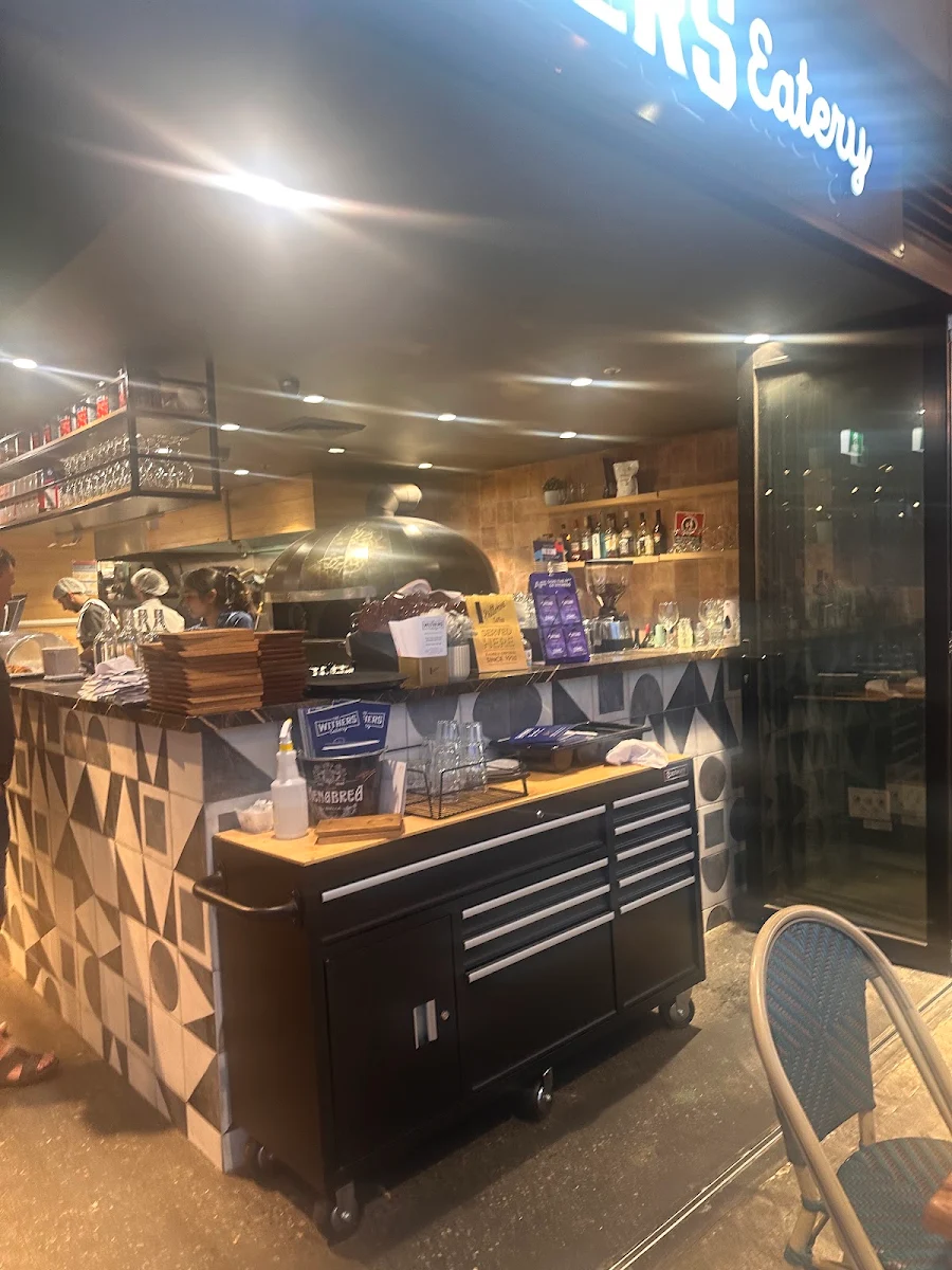 Vibe, The Wither's Eatery