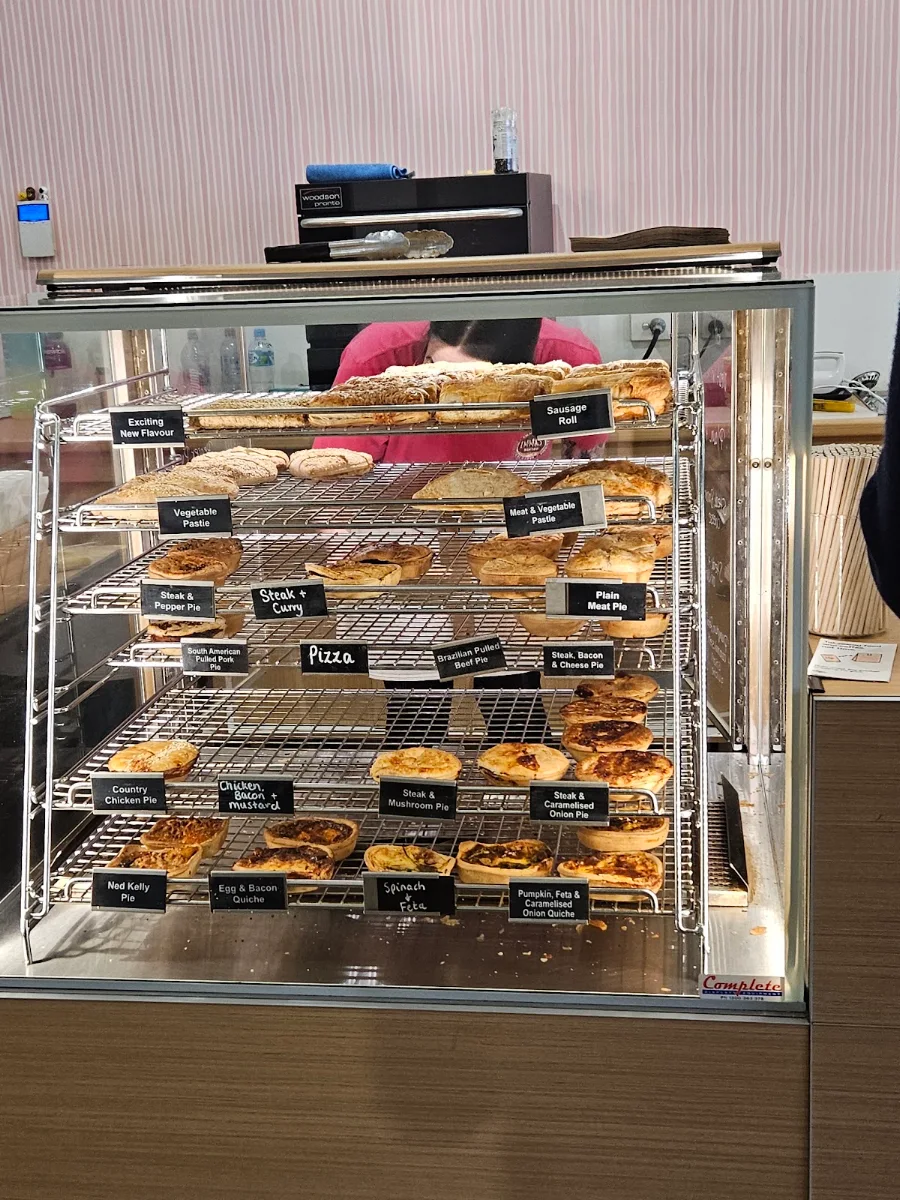 Vibe, Emma's Bakery Alfredton