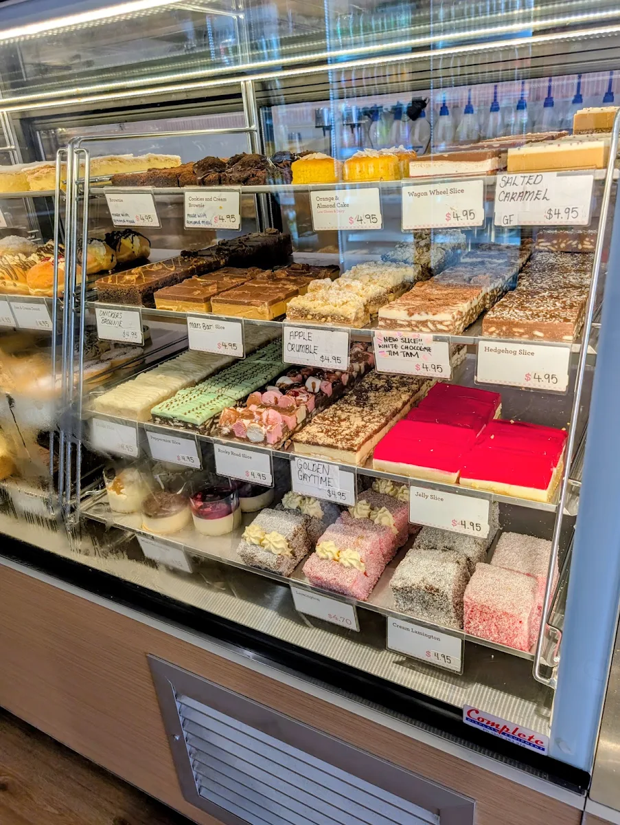 Vibe, Emma's Bakery Alfredton