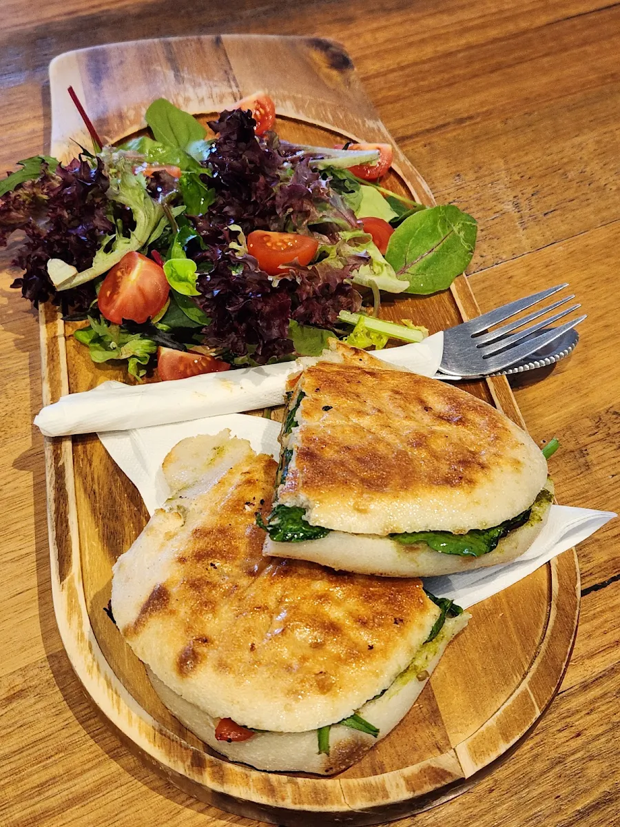 Food & drink, Waves Cafe