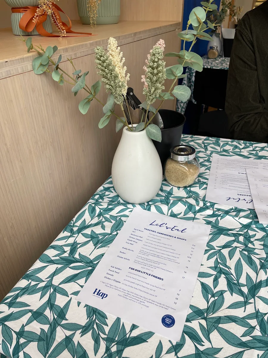Menu, Hap Cafe