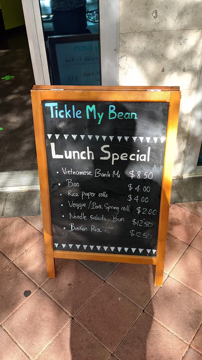 Menu, The Tiny Saigon