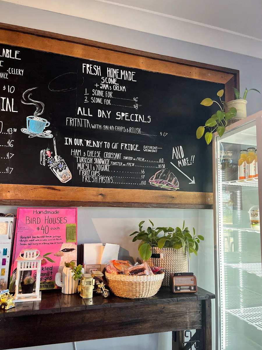 Menu, Caterbox Cafe