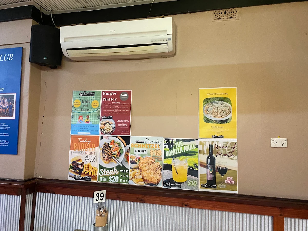 Menu, Williamstown Hotel