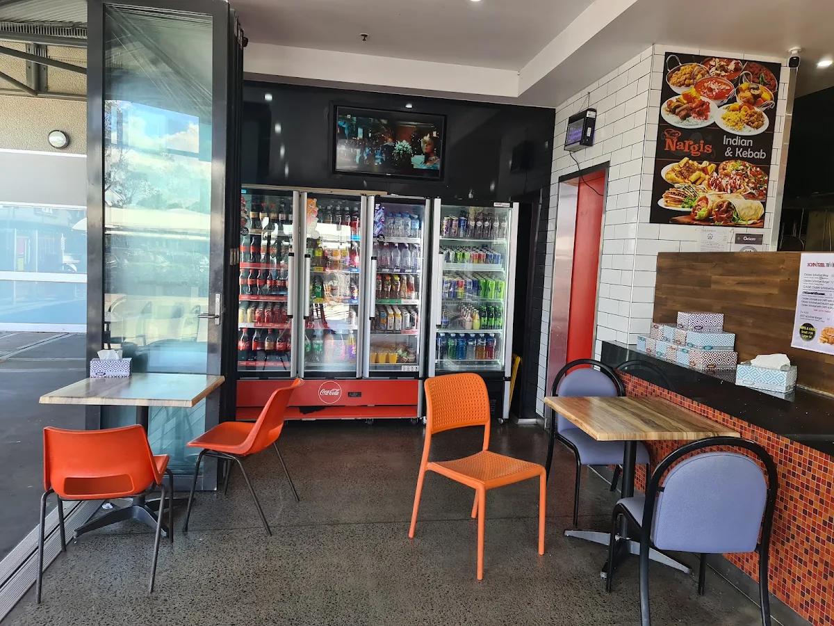 Vibe, Nargis Indian kebab lake haven