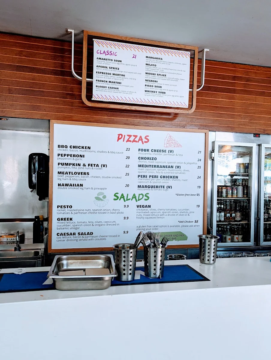 Menu, Pontoon Bar