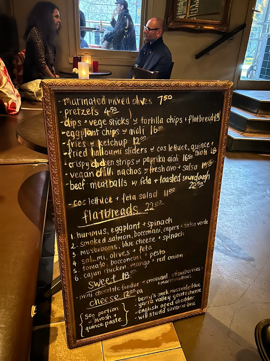 Menu, Cabinet Bar & Balcony