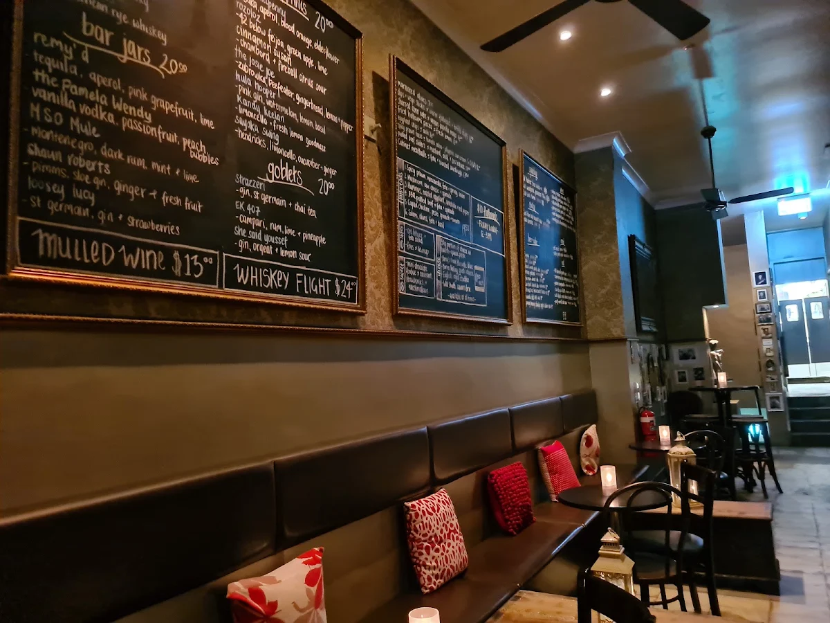 Menu, Cabinet Bar & Balcony