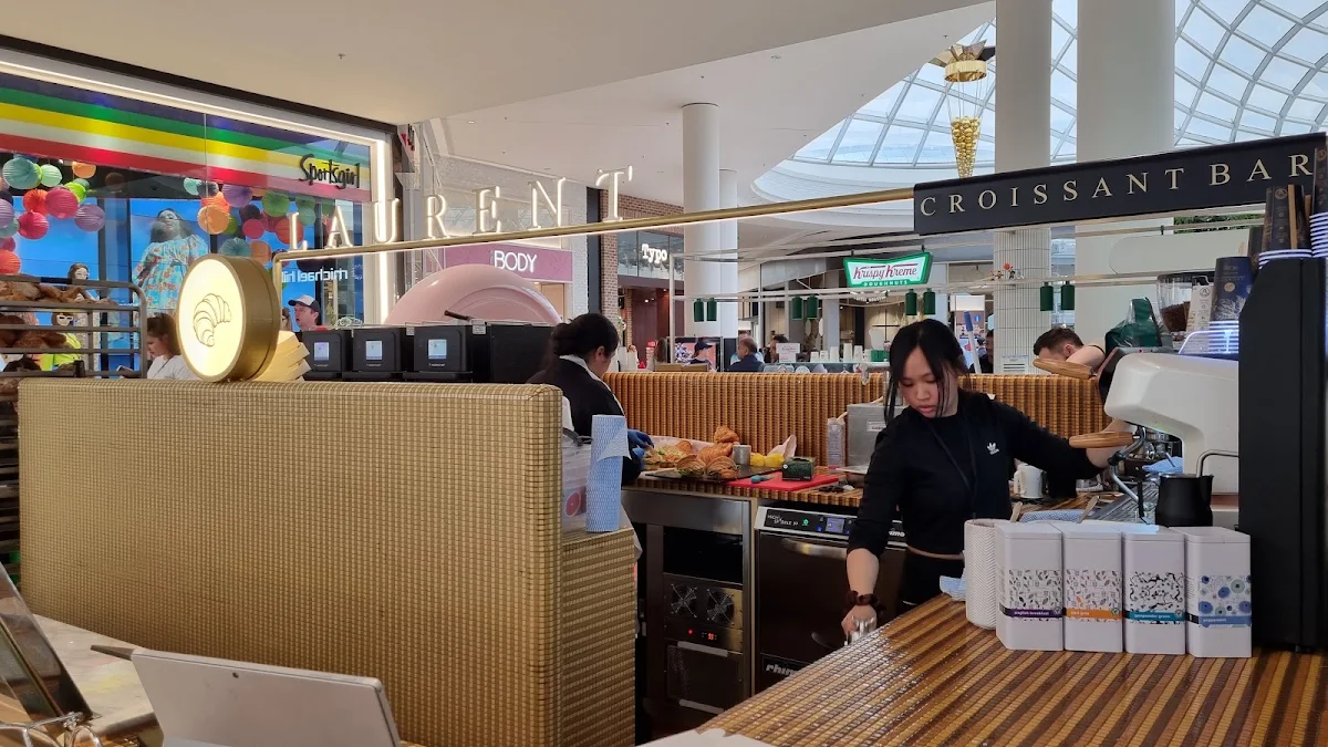 Vibe, Croissant Bar by Laurent