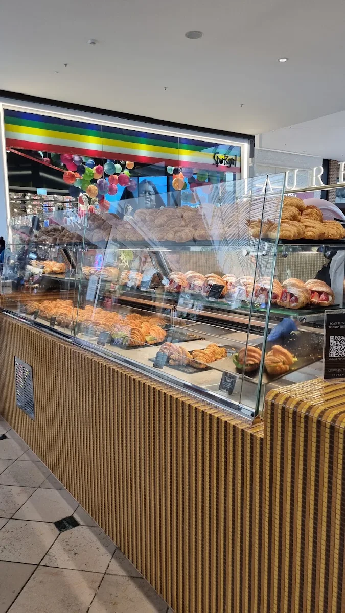 Vibe, Croissant Bar by Laurent
