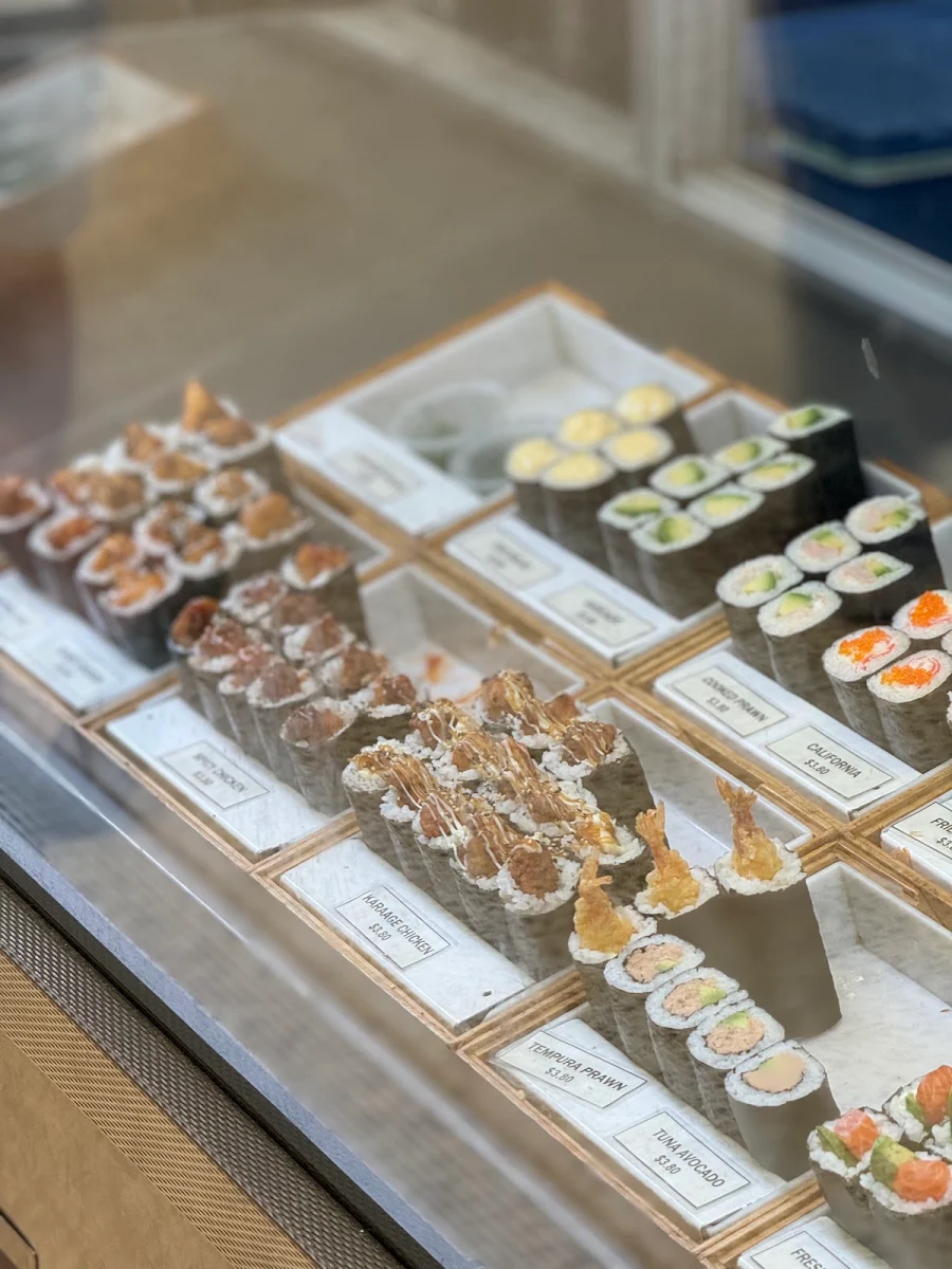 Menu, Sushi Pia