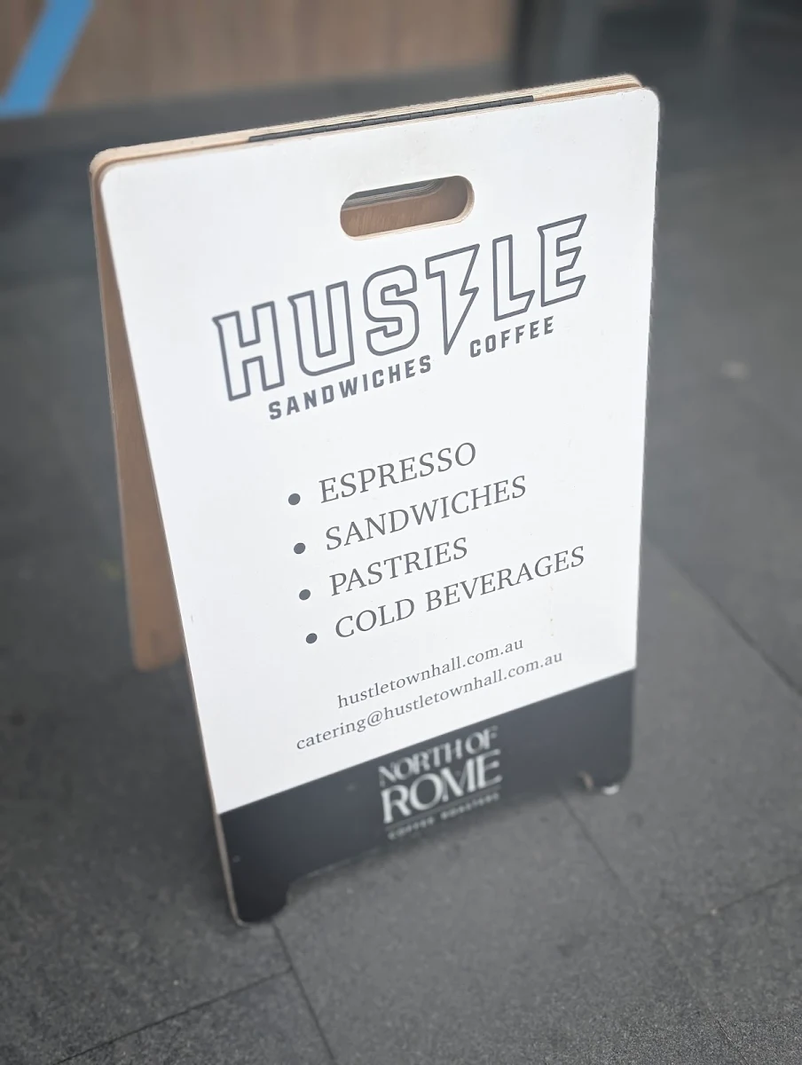 Menu, Hustle on George