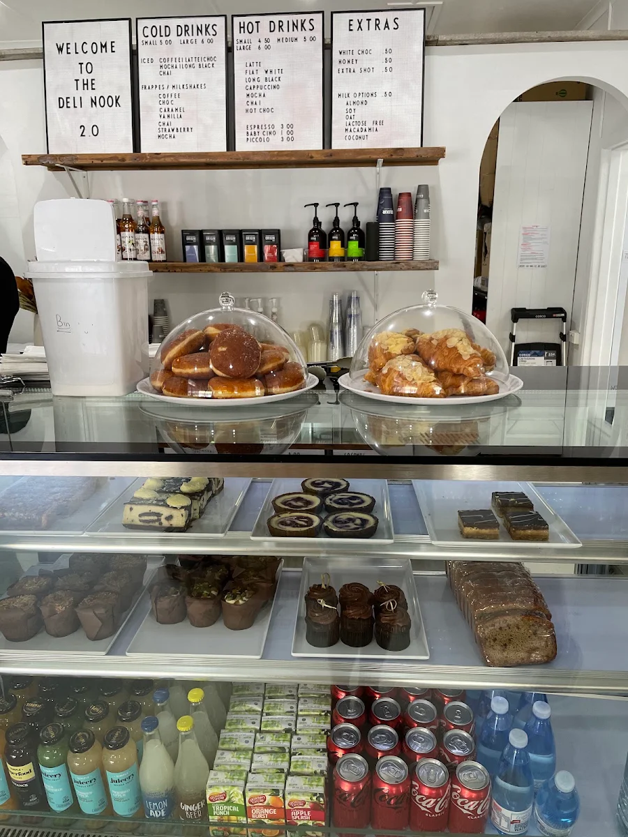 Vibe, The Deli Nook