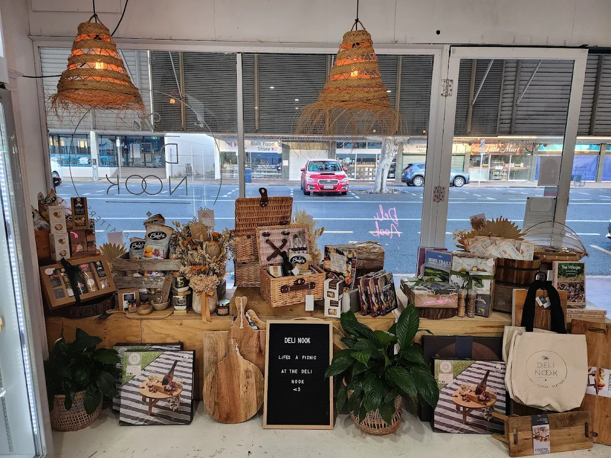 Vibe, The Deli Nook