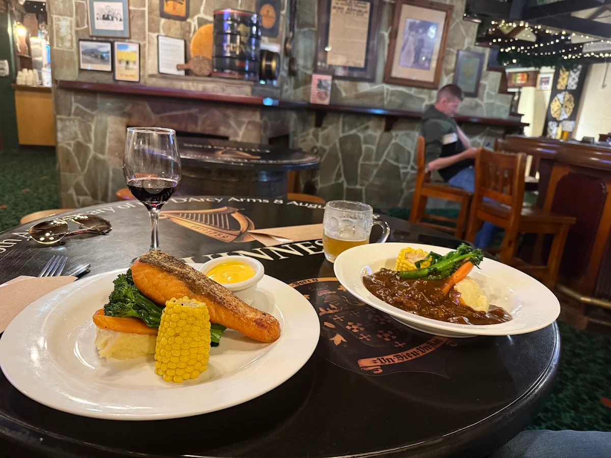 Food & drink, D'Arcy Arms