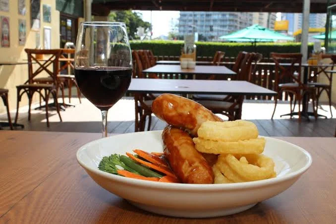 Food & drink, D'Arcy Arms