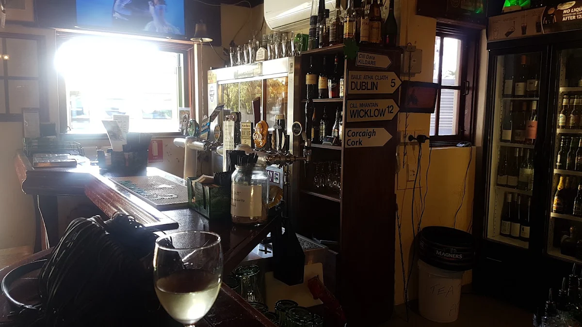 Vibe, D'Arcy Arms
