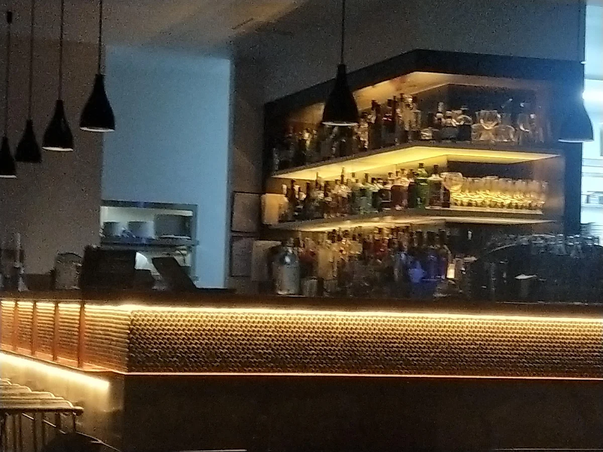 Vibe, Harveys