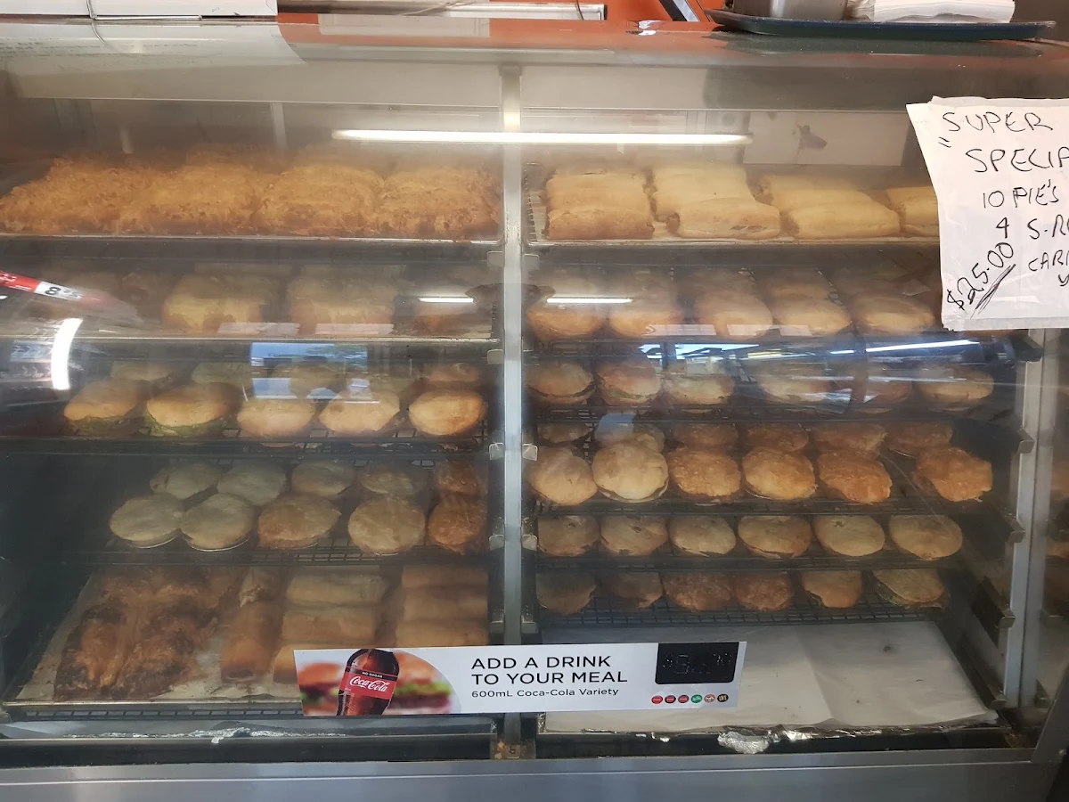 Vibe, Bro's Bakery