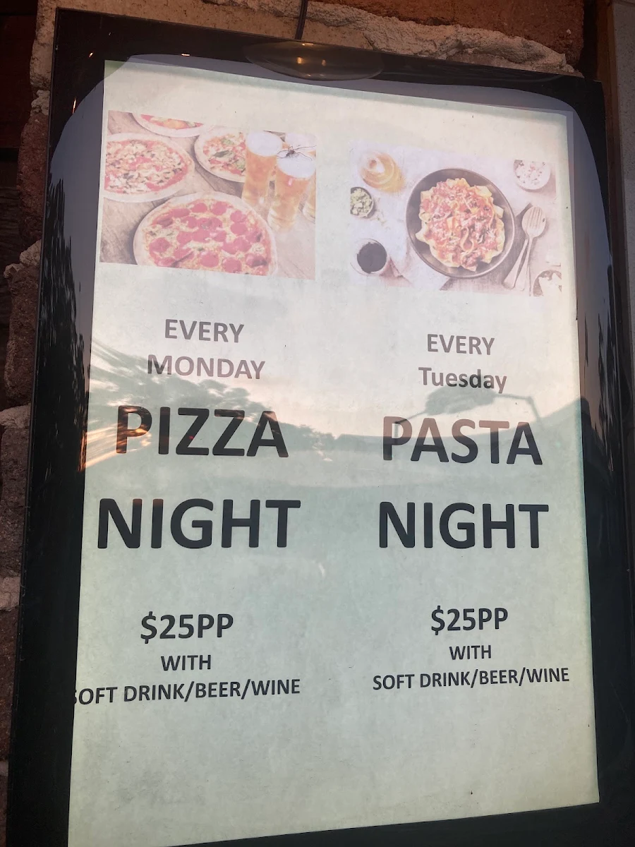 Menu, Farinas Roseville