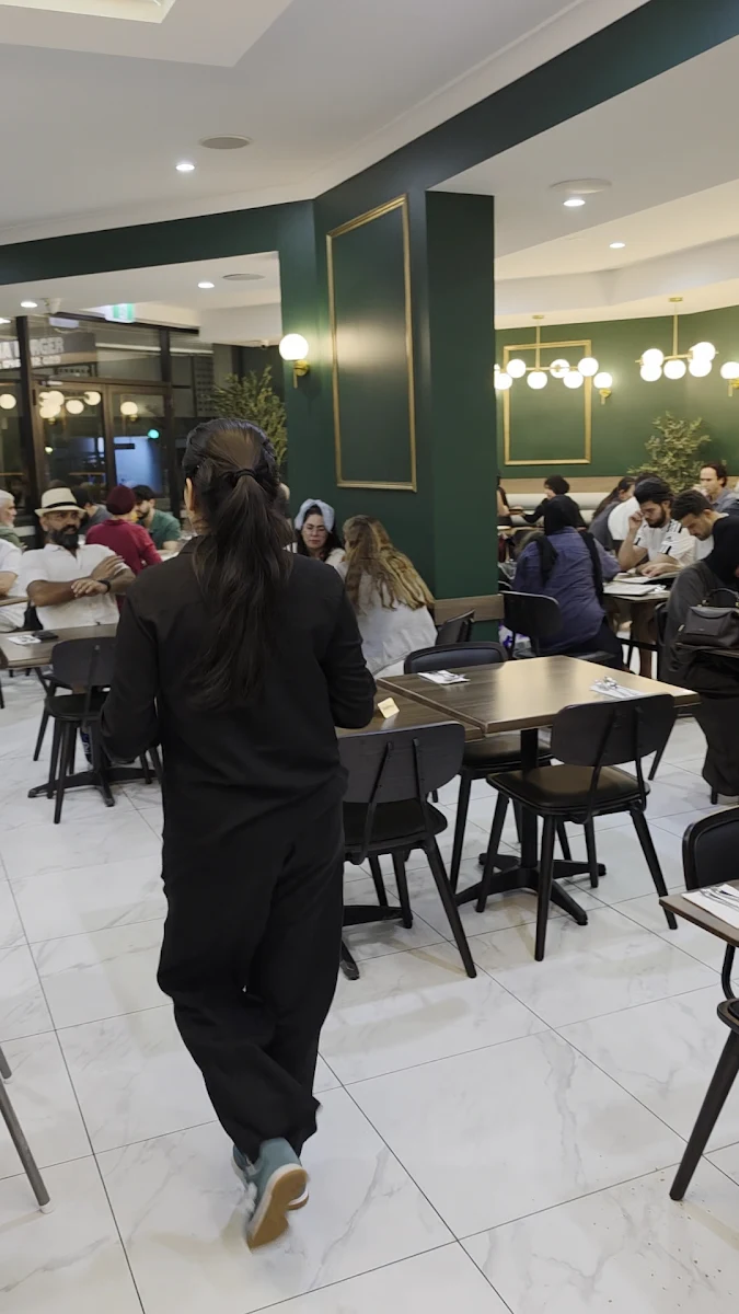 Vibe, Zeitoon Restaurant