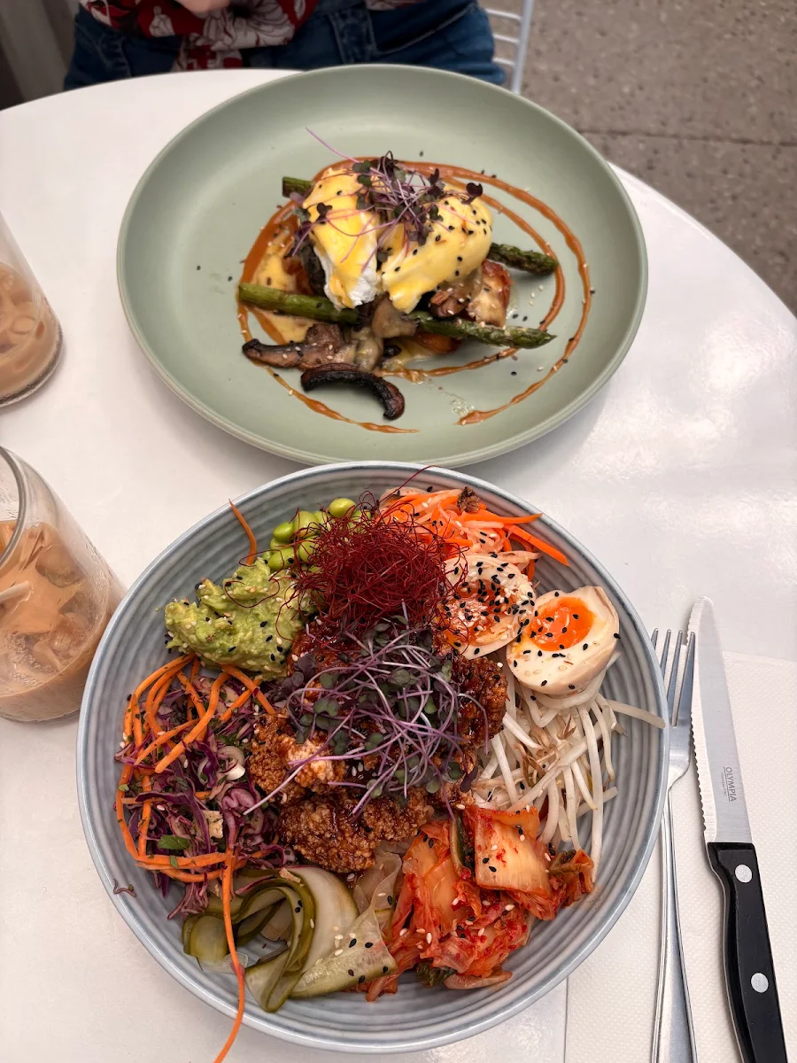 Food & drink, One Block Back