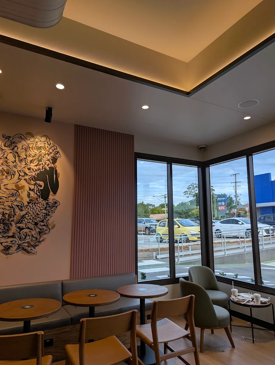 Vibe, Starbucks Harristown