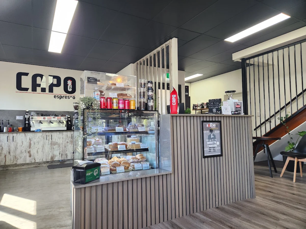 Vibe, Capo Café