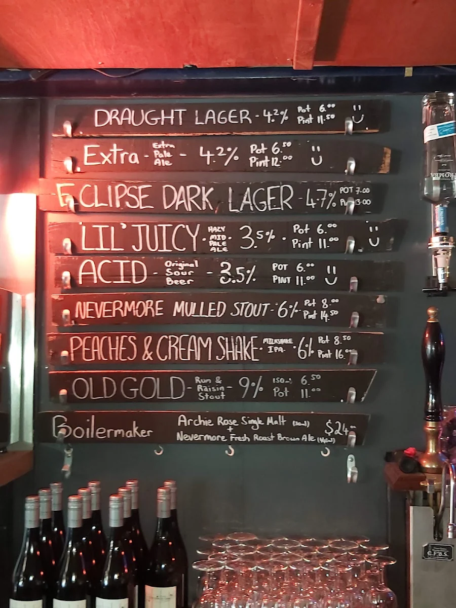 Menu, 3 Ravens Brewery