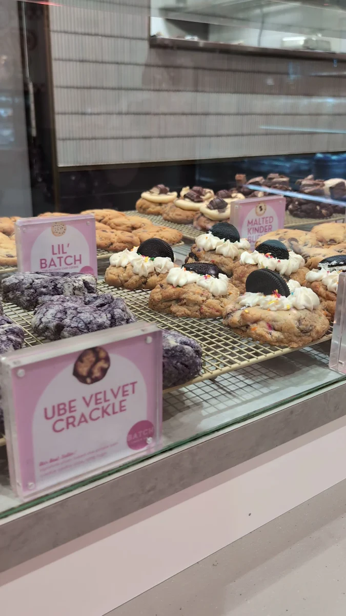 Vibe, Batch Cookie Bar x Lunar Pies