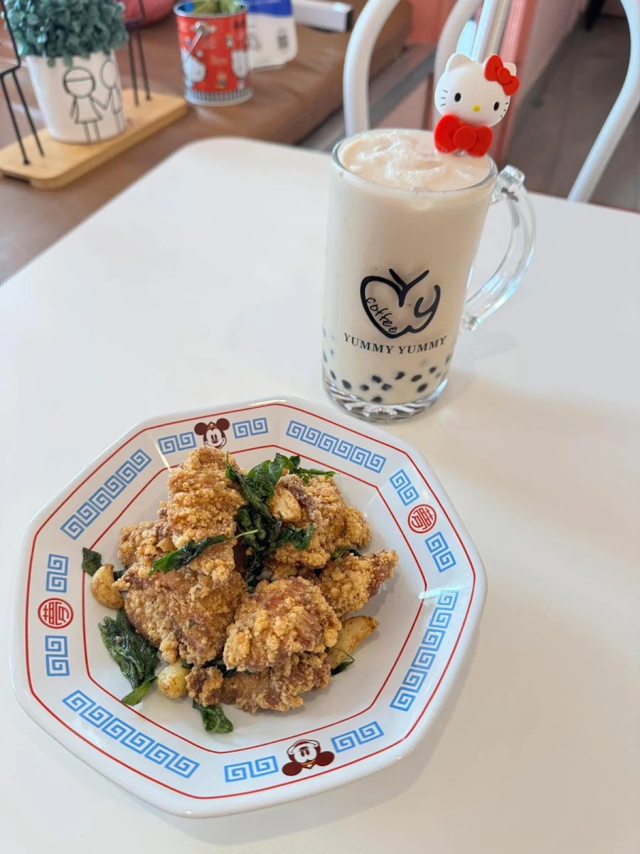 Food & drink, YY Cafe and restaurant