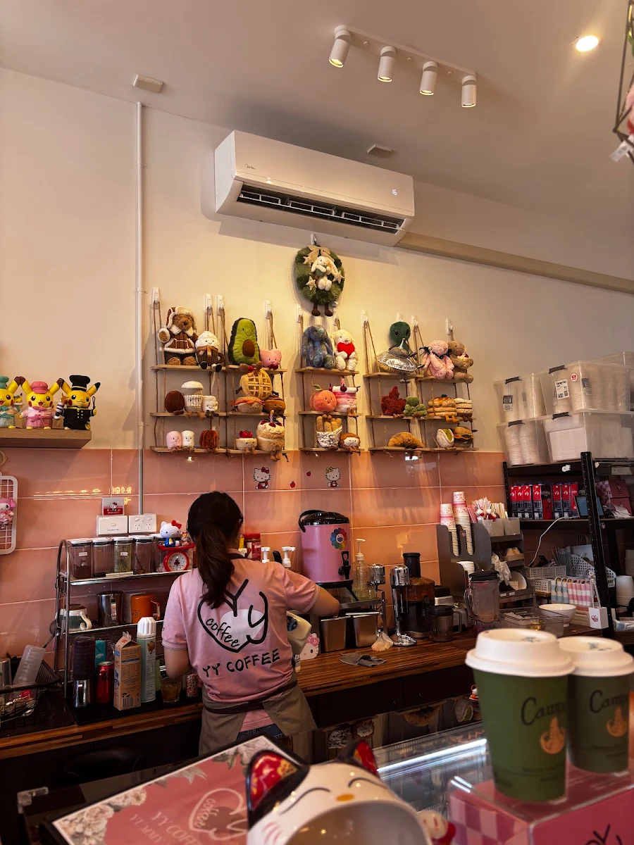 Vibe, YY Cafe and restaurant