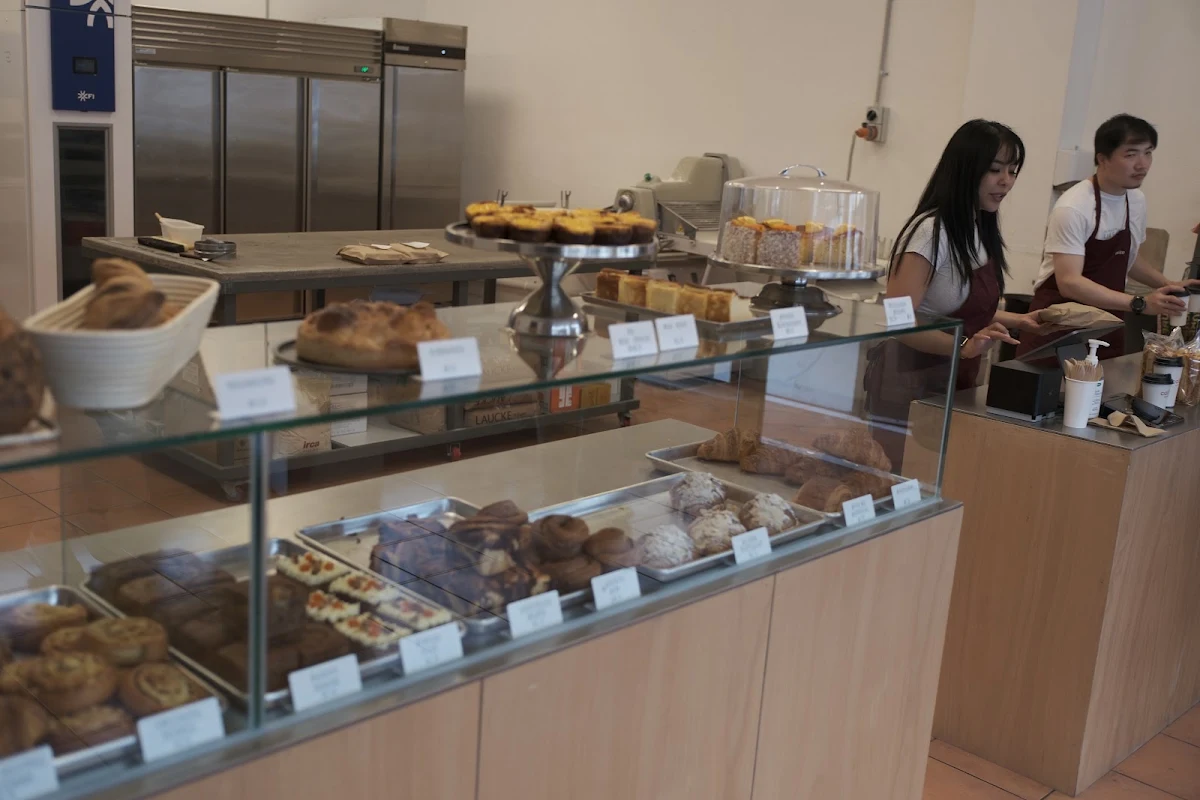 Vibe, Calico Bakehouse