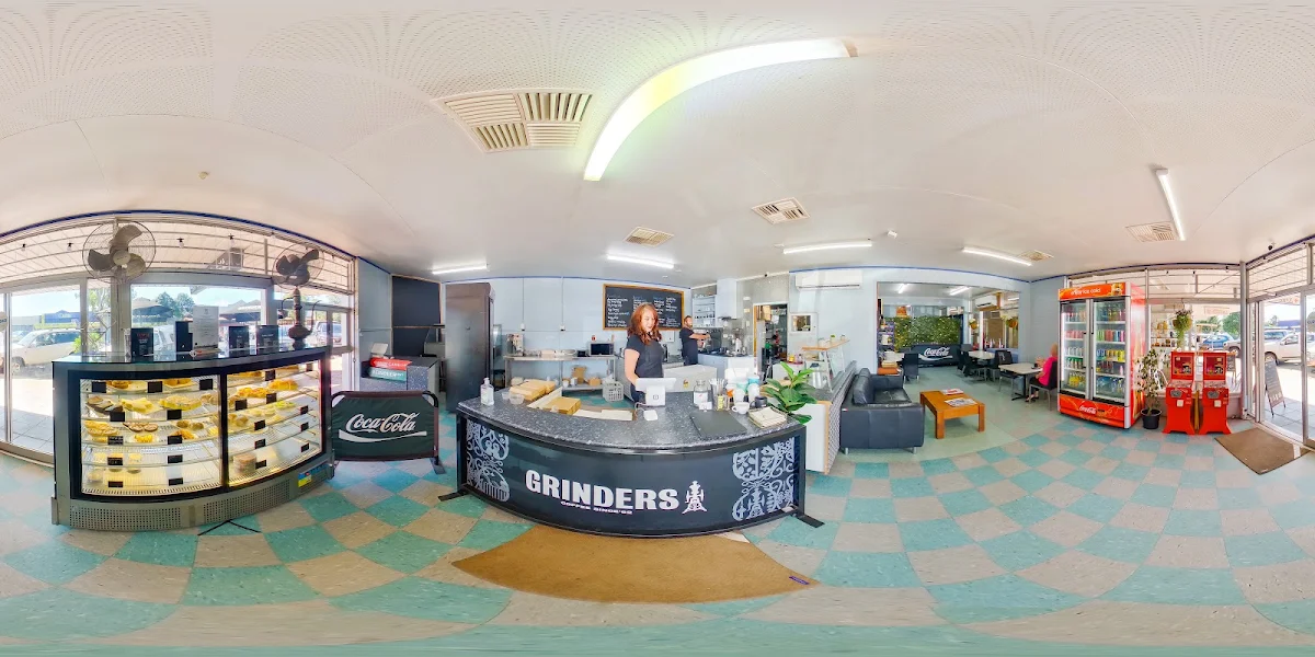 Vibe, Flick Food & Coffee Bar