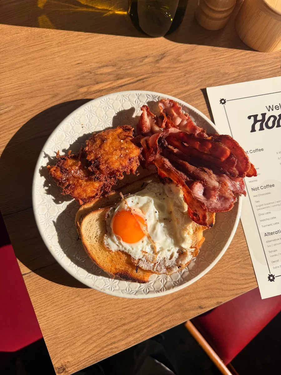 Menu, Honey’s