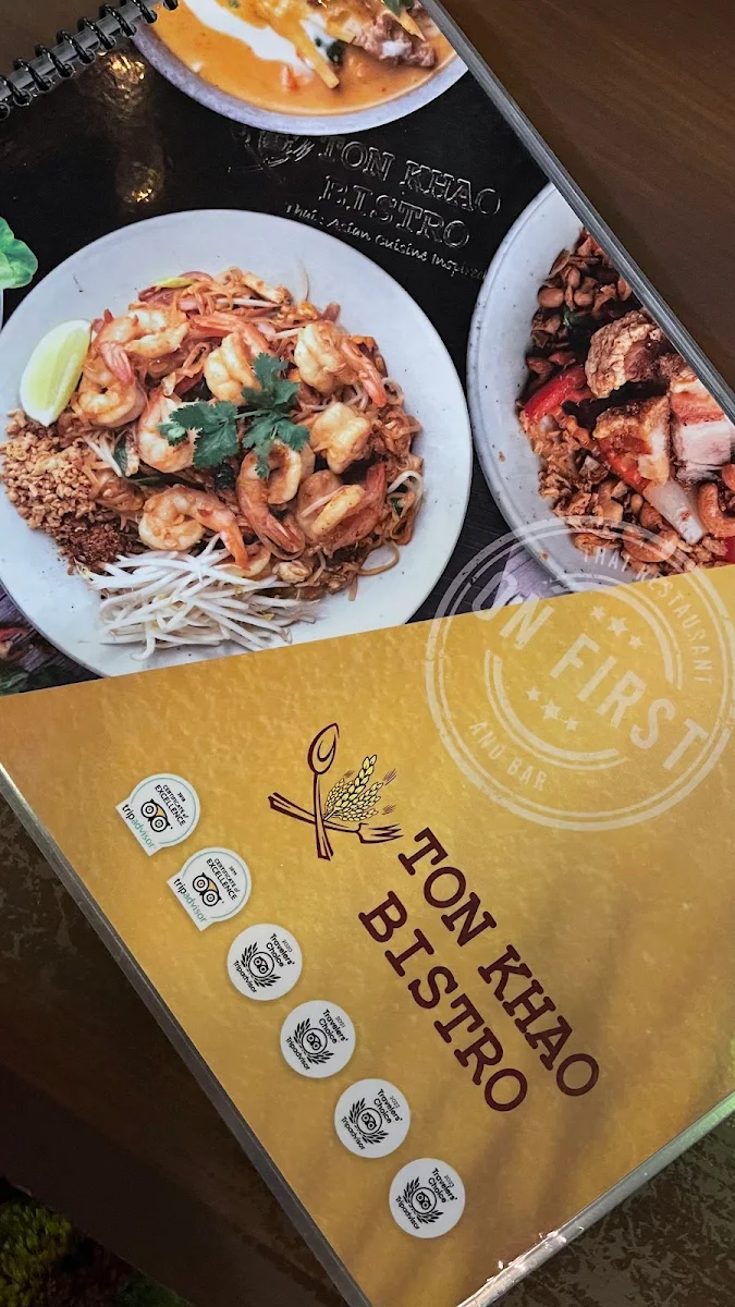 Menu, Ton Khao Bistro