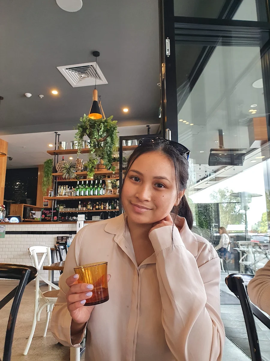 Vibe, Enzo's Cucina Glenmore Park