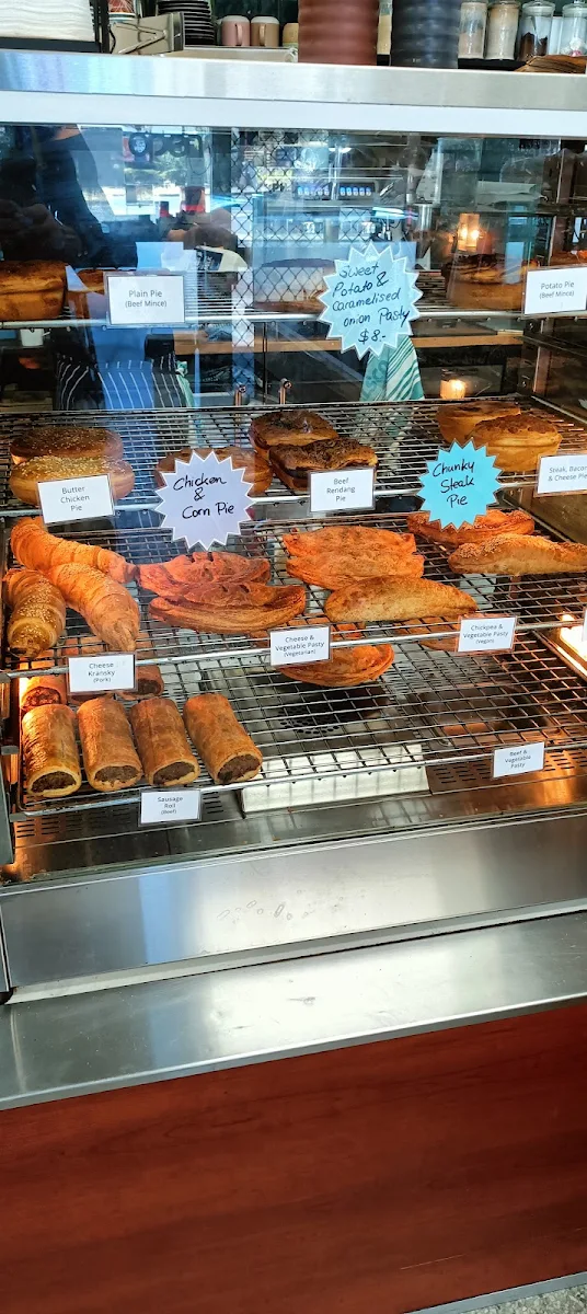 Menu, Akkerman & Dyer Bakery