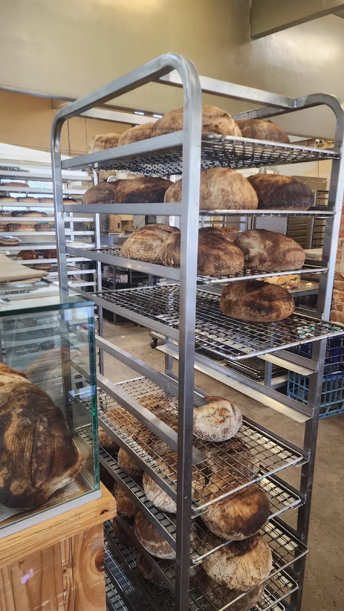 Vibe, Akkerman & Dyer Bakery