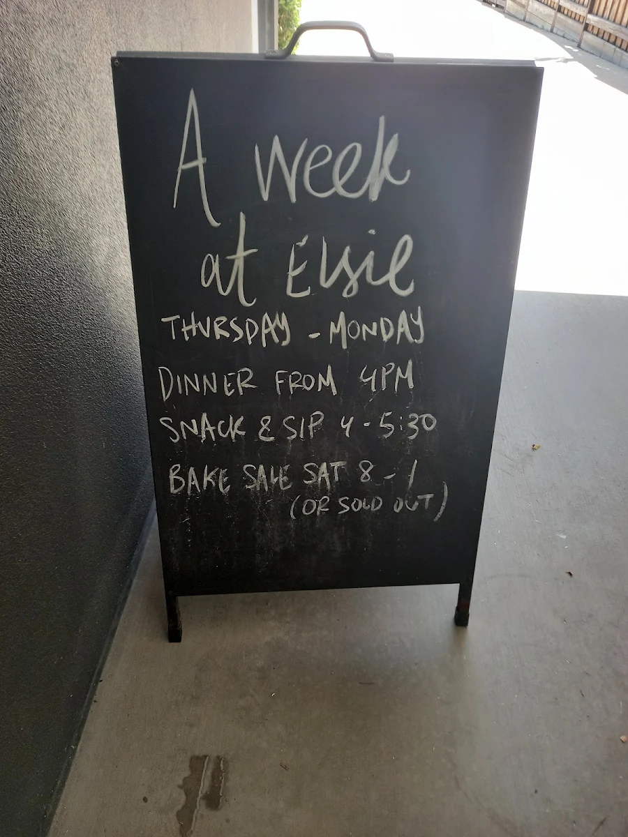 Menu, Lava Lava Magnetic Island