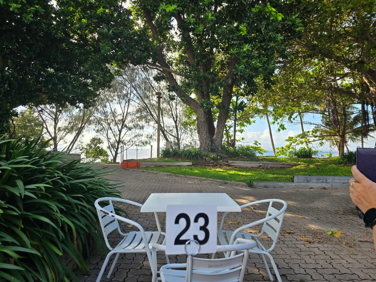 Vibe, Lava Lava Magnetic Island