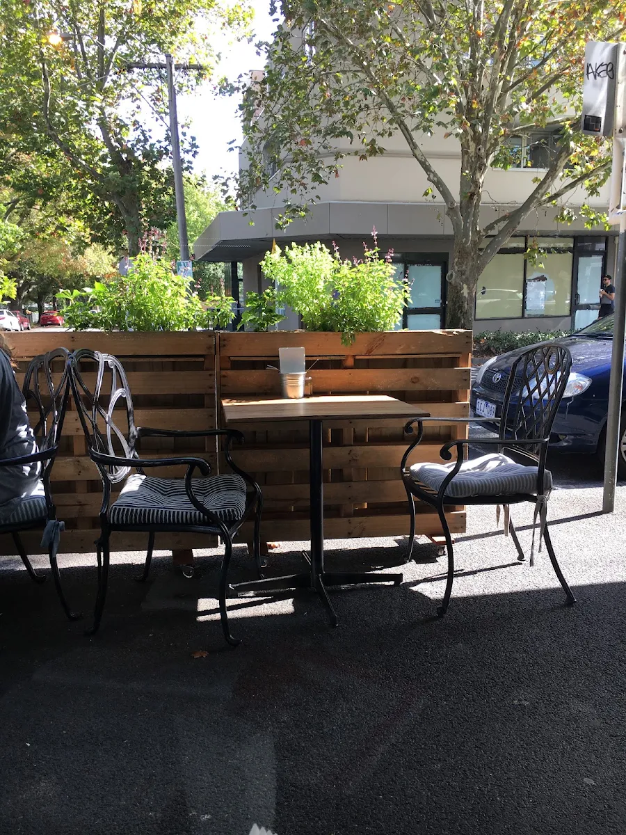 Vibe, Steam coffee co