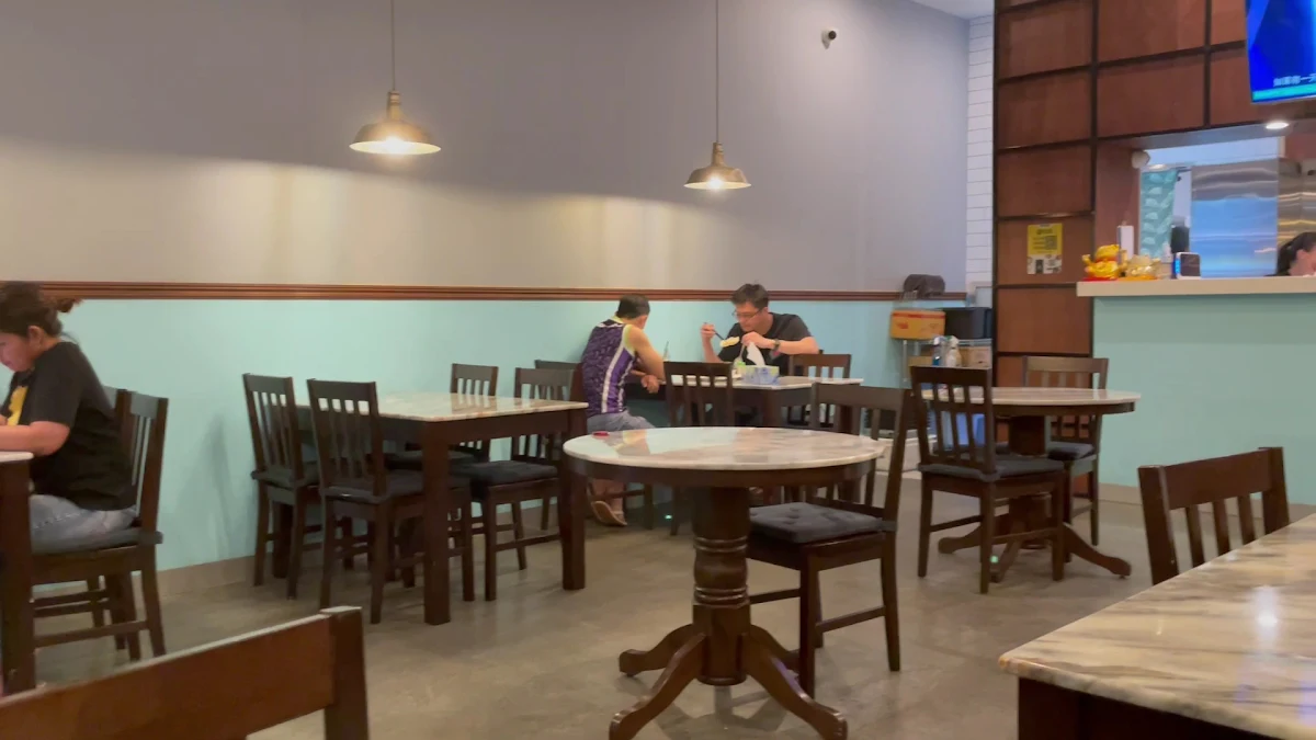 Vibe, Malay House