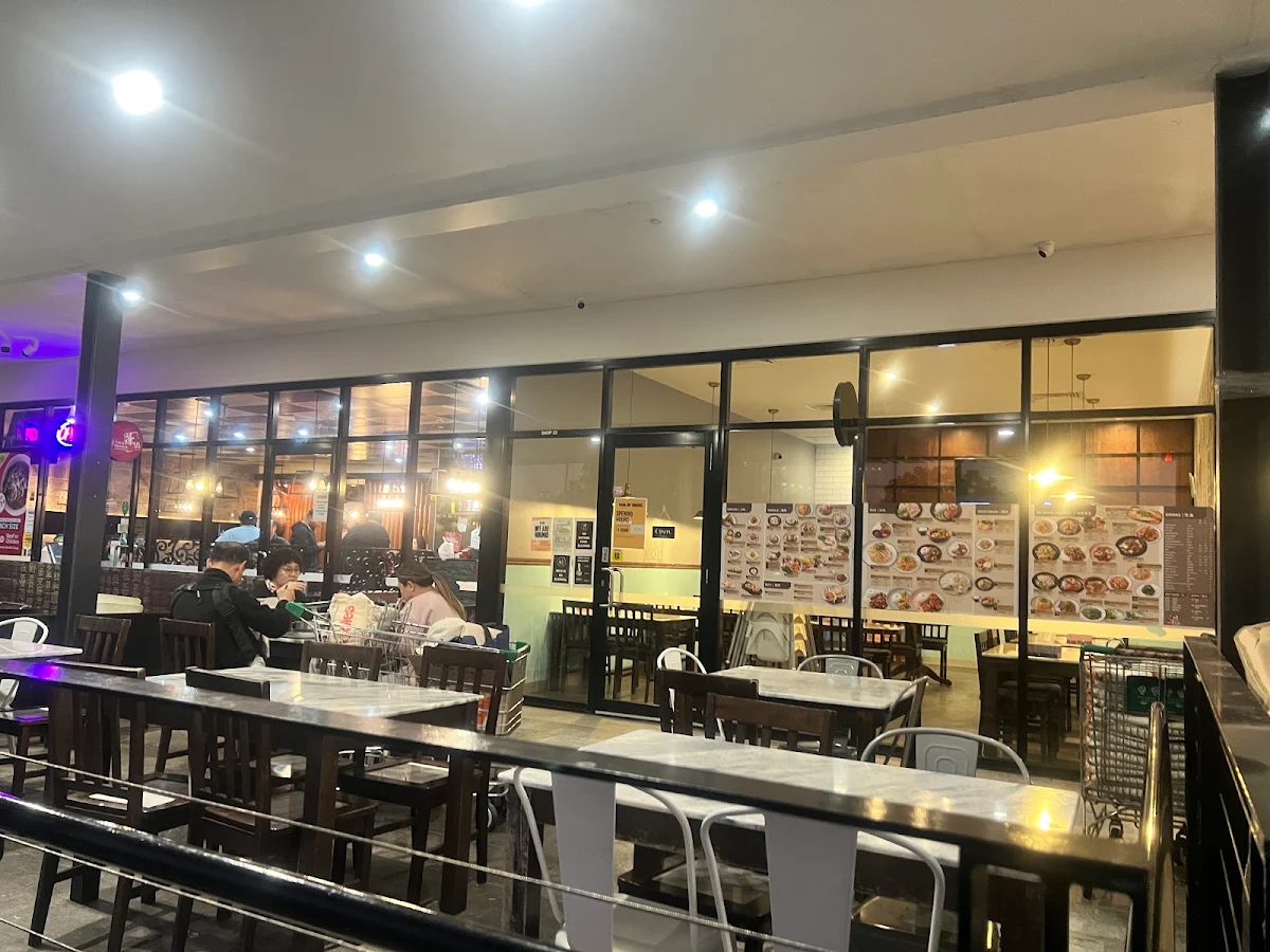 Vibe, Malay House