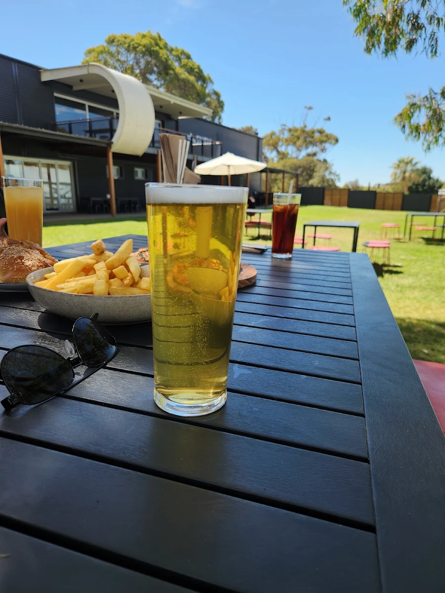 Food & drink, Swell Brewing Co. Taphouse & Brewery