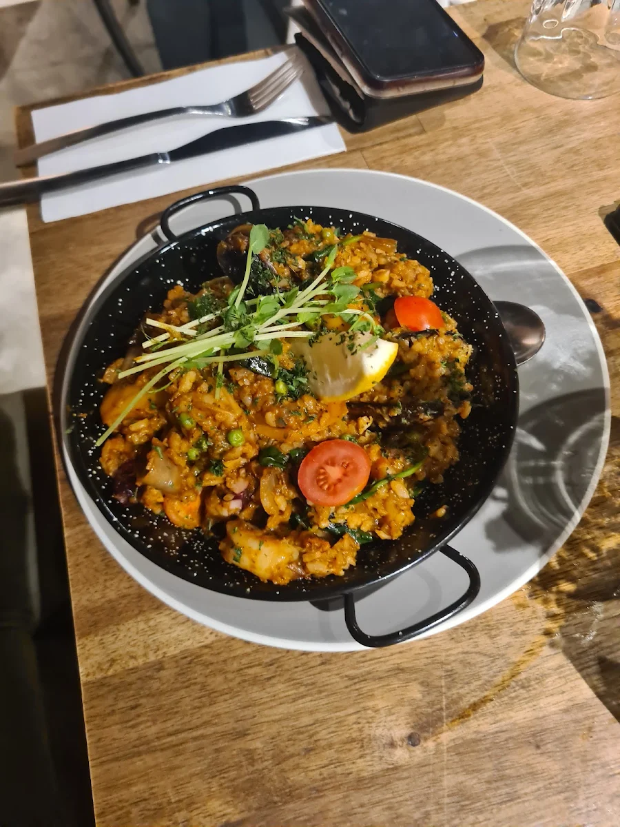 Food & drink, The Boundary Pub